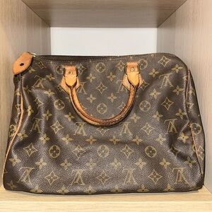 Vintage LV Speedy Bag